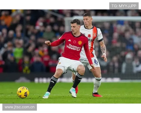 曼联激战伯恩茅斯四比四平局 B费卡塞米罗双双破门双方互交白卷 曼联激战伯恩茅斯四比四平局 B费卡塞米罗双双破门双方互交白卷